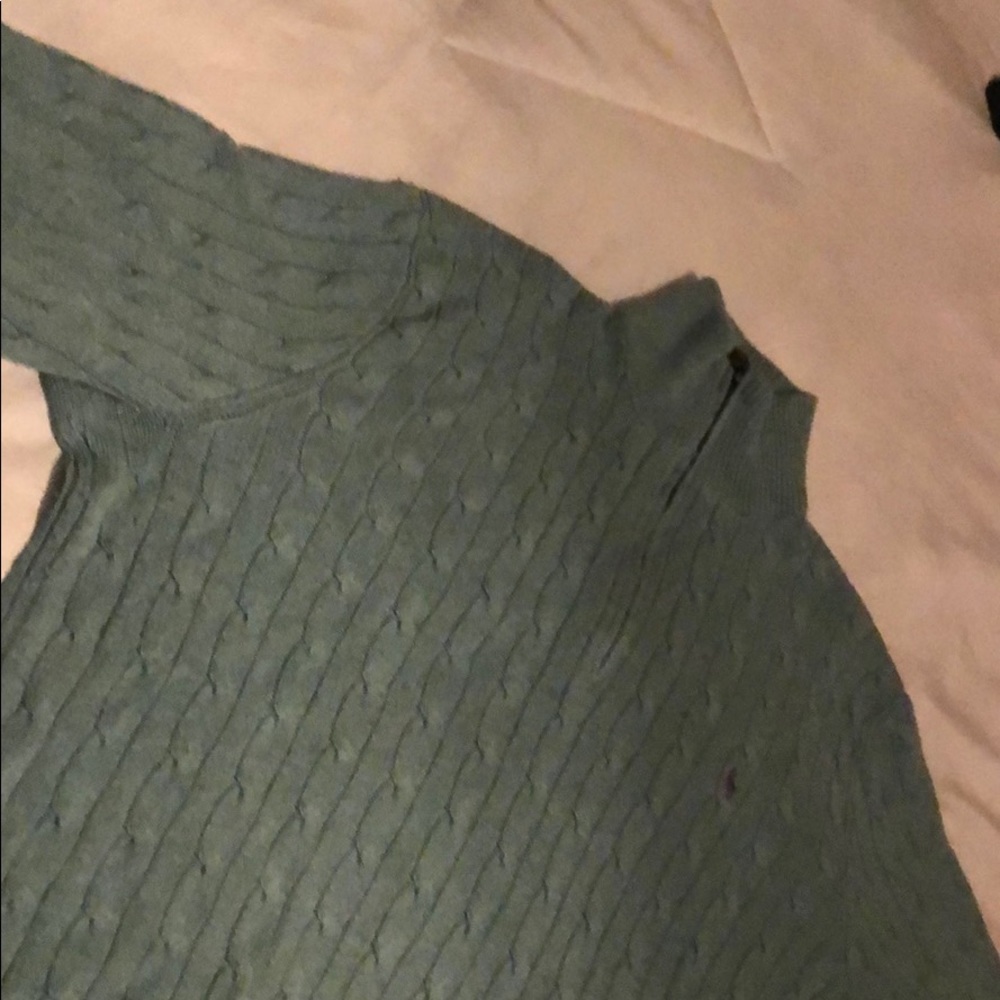 Cashmere color soft sweater. No stretch, tears etc
